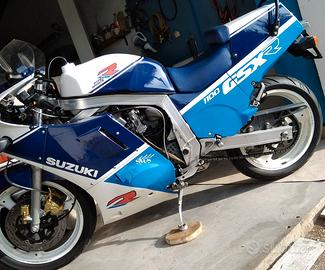 Suzuki GSX R 1100 - 1988