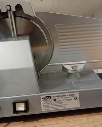 AFFETTATRICE MONDIAL CAD 25