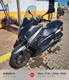 x-max 250