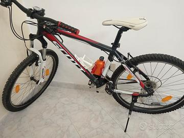 bicicletta uomo e donna 