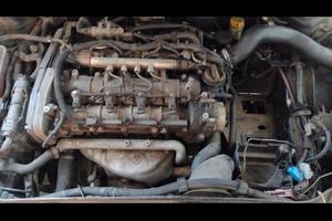 Motore alfa romeo 147.