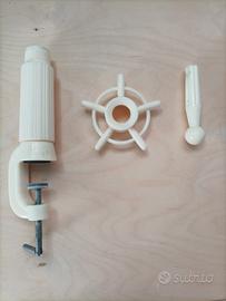 Morsetto da tavolo per testina da parrucchiere 