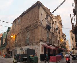 Palazzo del 600' per Hotel B&B o 13 case vacanza