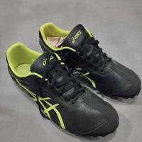 scarpe da corsa su pista chiodate Asics