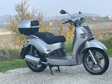 Kymco People 250 – Km bassissimi - da vedere