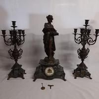 Orologio con candelabri della meta' 800.