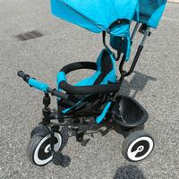 Passeggino triciclo 
