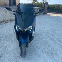 Yamaha T Max 530