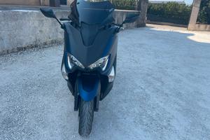 Yamaha T Max 530