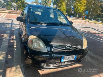 TOYOTA YARIS 1.0 5 PORTE