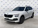 skoda-kamiq-1-0-tsi-black-dots