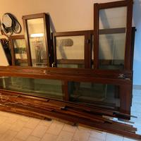 Serramenti infissi interni e scuri esterni