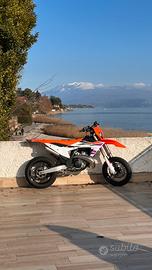 KTM 300 SX 2024 immatricolato