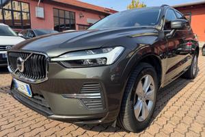 VOLVO XC60 B4 Geartronic Momentum Pro