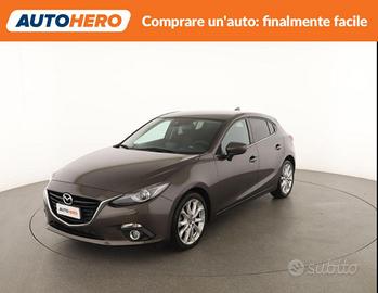 MAZDA 3 FR04661