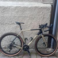 BICI DA GRAVEL BRIXIA