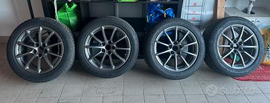 Cerchio in lega e pneumatico alfa romeo giulia