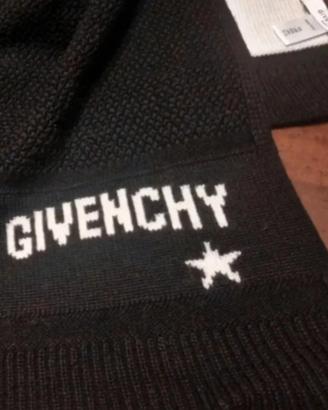 stola nuova Givenchy in lana