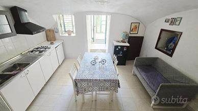 2 LOCALI A VIETRI SUL MARE
