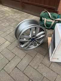 Cerchioni per ford tourneo