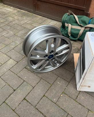 Cerchioni per ford tourneo