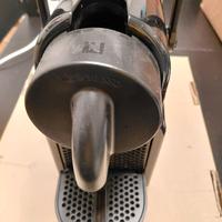 Macchina caffè Nespresso De Longhi
EN80.B
