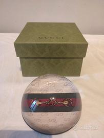 Fermacarte da scrivania