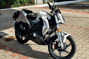 KEEWAY RKF 125