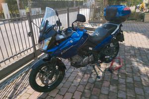 Suzuki V-Strom 650 – 2006 – Tenuta maniacalmente
