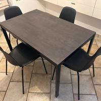 Tavolo ikea 75x120 cm allungabile con 4 sedie