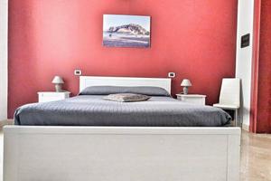 VENDITA GESTIONE ATTIVITÀ B&B /CASA VACANZA, PIAZZ