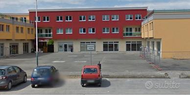 Negozi uso commerciale