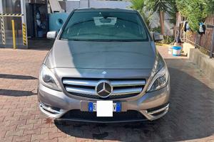 Mercedes classe b 180 CDI automatica 5/2014 full