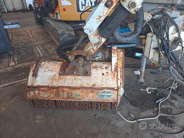 BRACCIO DECESPUGLIATORE