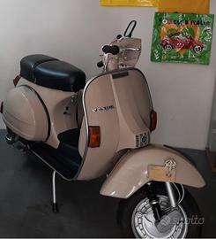 Piaggio Vespa P 200 E - 1983