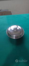 ciotola con coperchio 