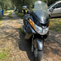 Suzuki Burgman 400 - 2004