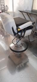 ARREDAMENTO PER BARBIERE
