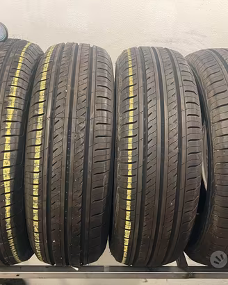 215 70 r15 98h 4 gomme goodride estive