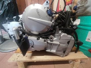 Motore fz6 600
