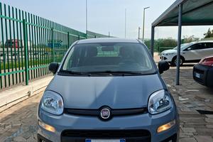 Fiat Panda 1.0 FireFly S&S Hybrid Trussardi