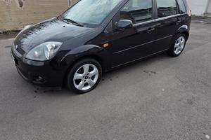 FORD FIESTA 1.4 HDI 