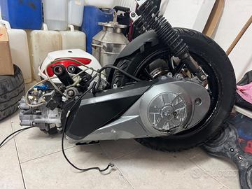 Motore Kymco People 300 gti