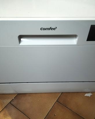 mini lavastoviglie 6 coperti Comfee