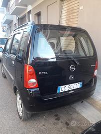 Opel Agila 1,2