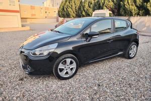 RENAULT Clio 1.2 75CV 5 porte Live NEOPATENTATI