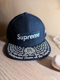 cappello new era supreme blu