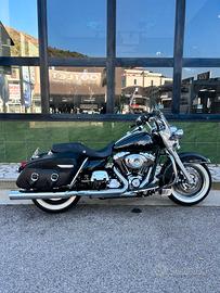 Harley Davidson FLHRC 2011