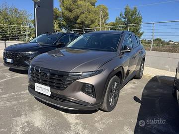 Hyundai Tucson 1.6 hev Xline auto