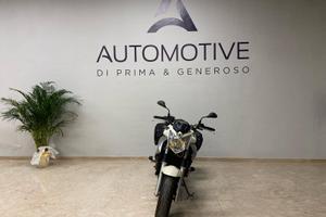 Yamaha XJ6 CLOUDY WHITE